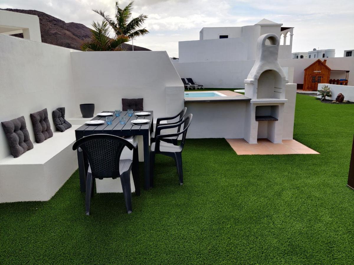Villa Lanzarote Deluxe & Spa Pool Плая Бланка Екстериор снимка