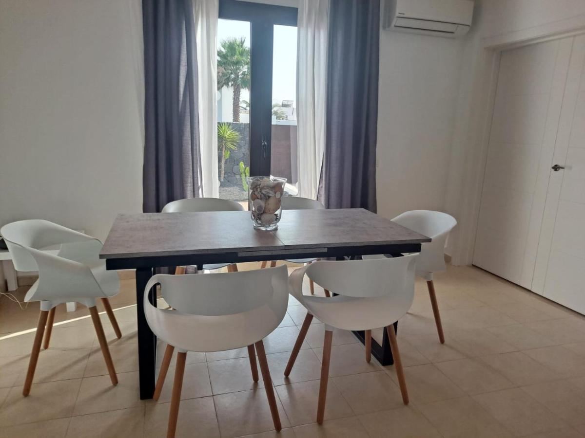 Villa Lanzarote Deluxe & Spa Pool Плая Бланка Екстериор снимка