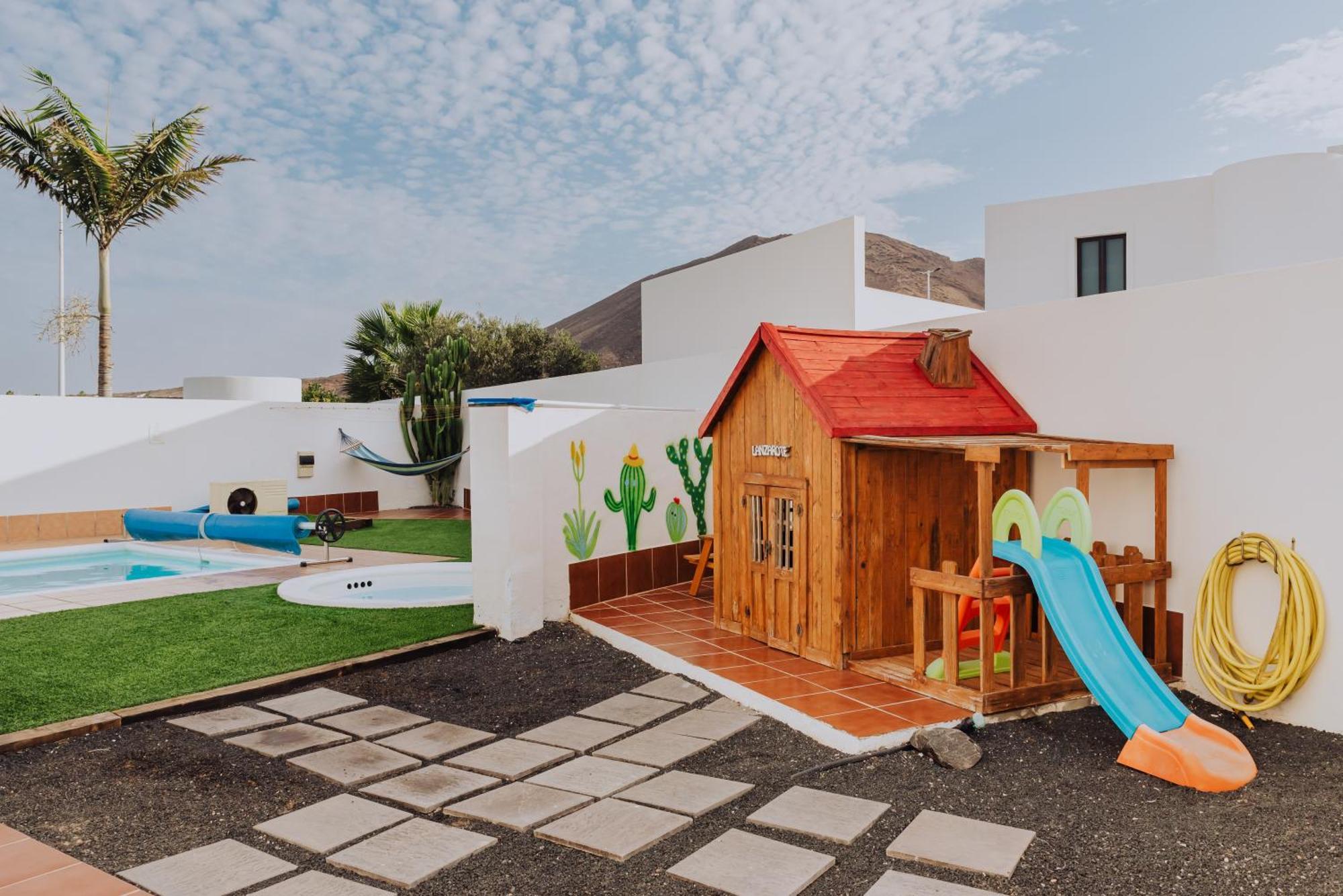 Villa Lanzarote Deluxe & Spa Pool Плая Бланка Екстериор снимка